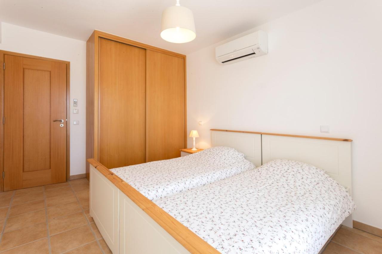 Cozy & Luxurious Getaway - 3 Decks Oceanview & Pool - Sao Jose Apartment Lagos Bagian luar foto